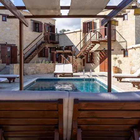 Aparthotel Stone Court Boutique *