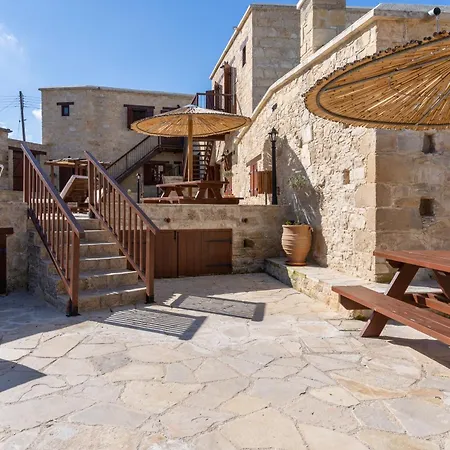 Stone Court Boutique