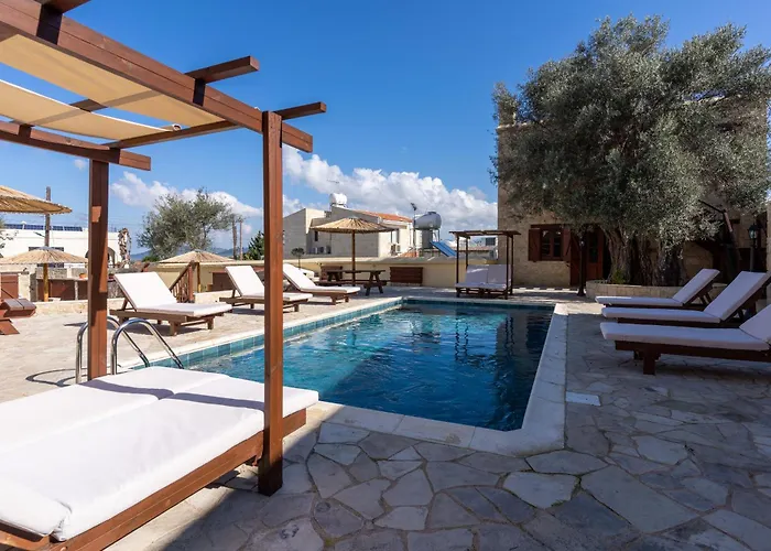 Stone Court Boutique Miliou