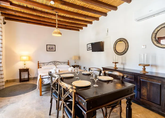 Lägenhetshotell Stone Court Boutique 4*